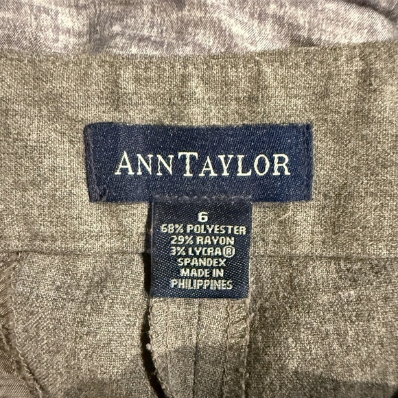 Ann Taylor Gray Grey Wide Leg Pants women’s work trousers. Size women’s 6 - Picture 3 of 5